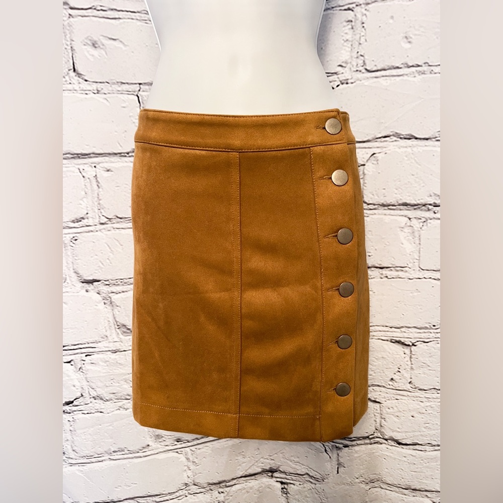 High Wasted Skirt
